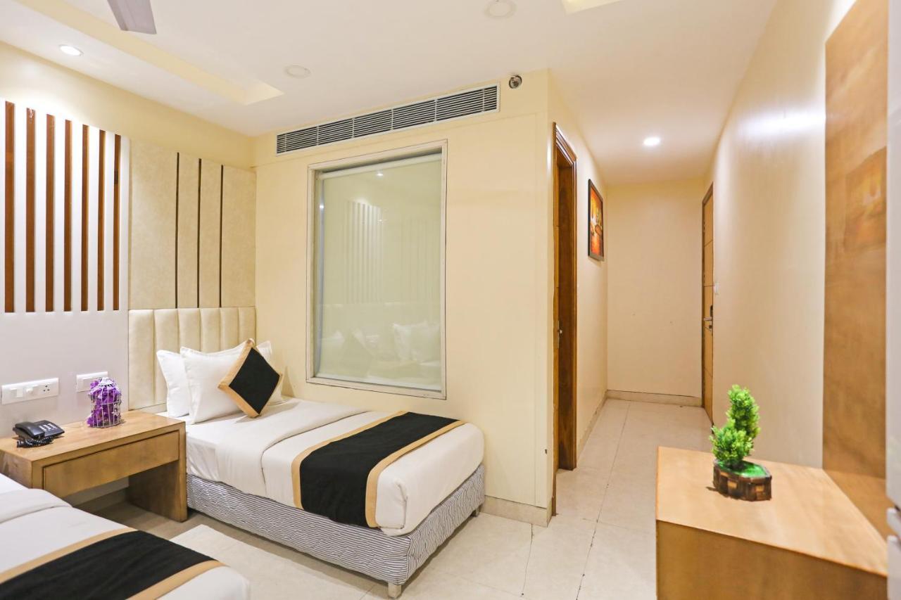 Hotel Worth Newly Bulit - New Delhi Extérieur photo