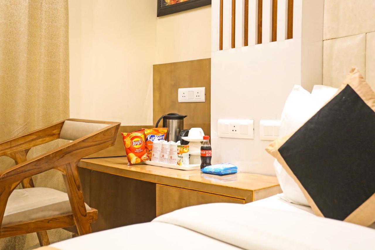 Hotel Worth Newly Bulit - New Delhi Extérieur photo