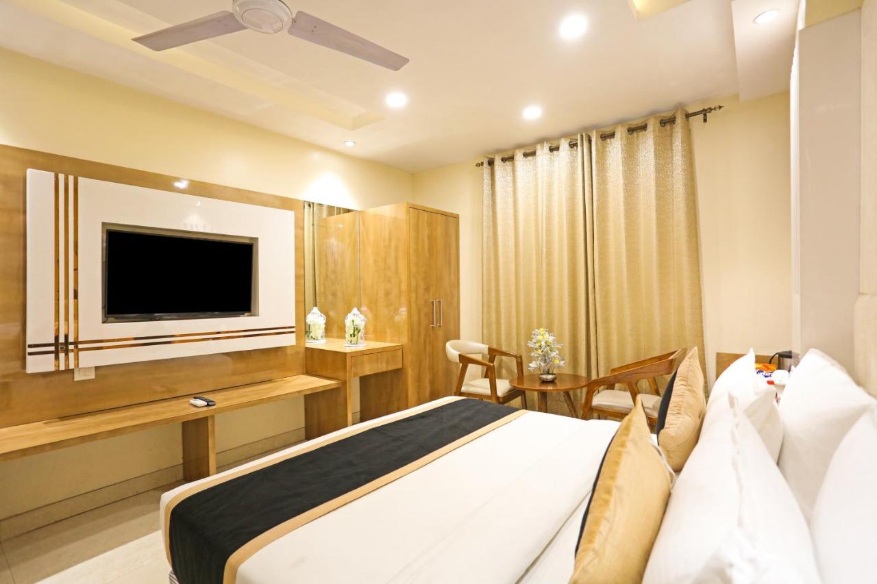 Hotel Worth Newly Bulit - New Delhi Extérieur photo