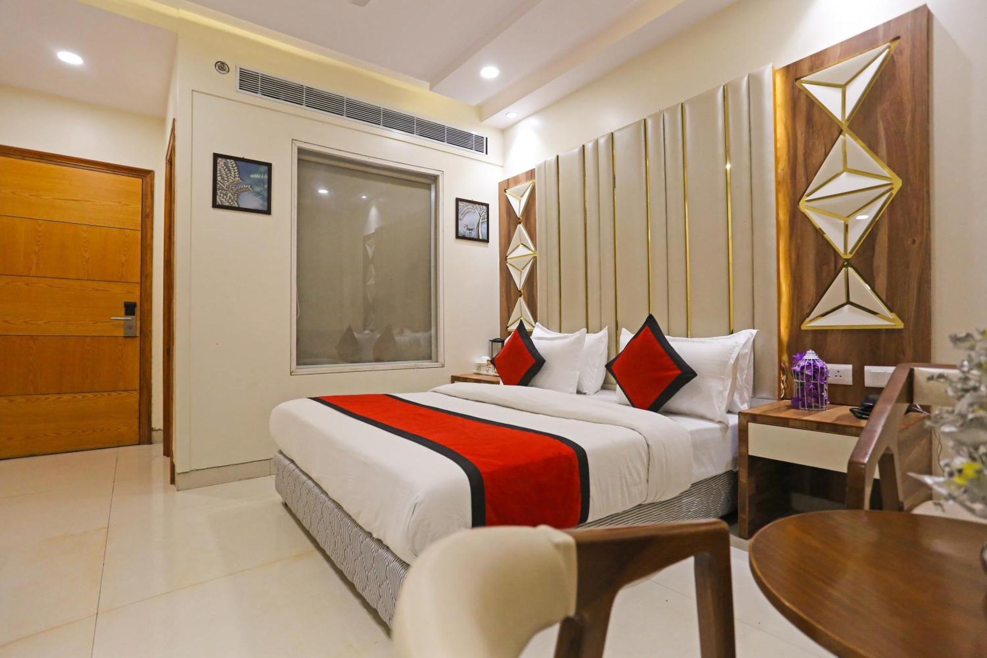 Hotel Worth Newly Bulit - New Delhi Extérieur photo
