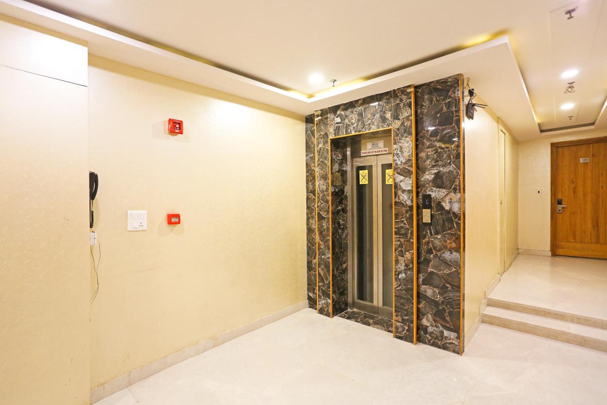 Hotel Worth Newly Bulit - New Delhi Extérieur photo